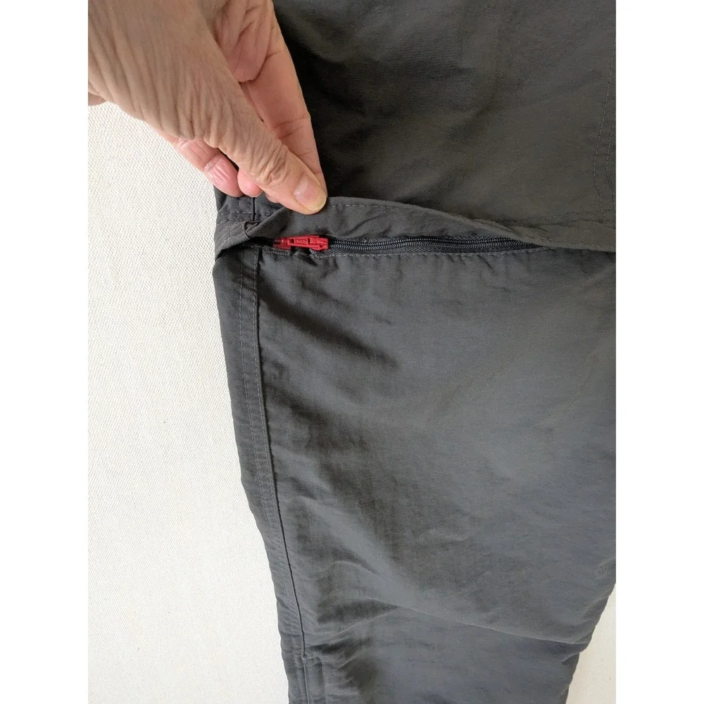 The North Face Convertible Pants Mens XL Short Gray Hiking Cargo Zip Off Belted